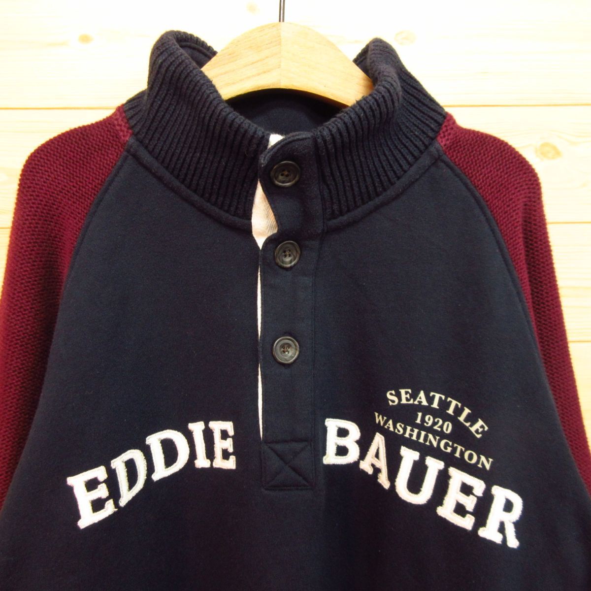 ◎Eddie Bauer エディーバウアー◆ハーフボタン 切替 スウェット プルオーバー 袖ニット 裏起毛 ワッペン 秋冬◆メンズ 紺 Lサイズ◆A4156_画像3