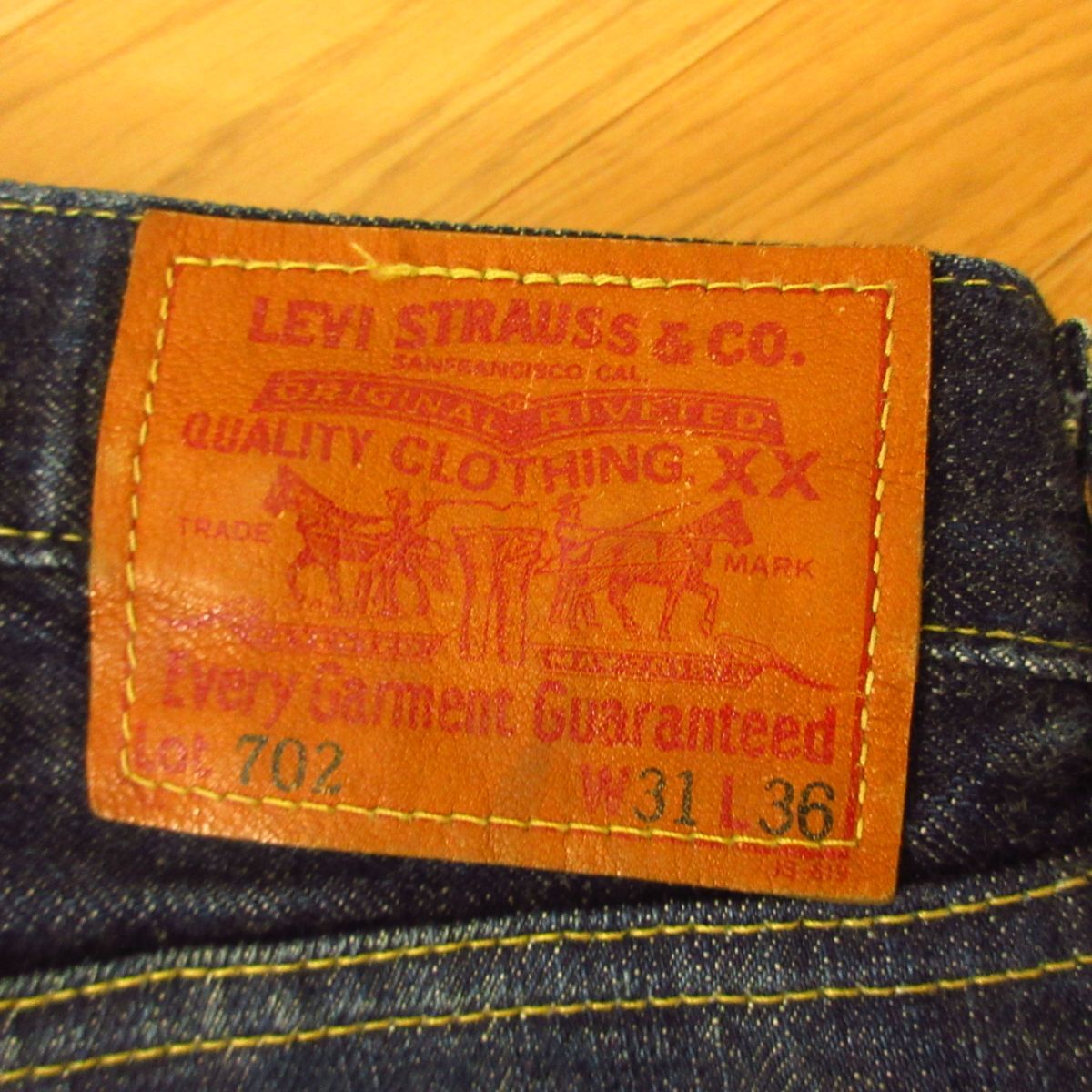 ◎希少 90s！Levi's 702 リーバイス 復刻 裏J22 ビッグE◆デニムパンツ 赤耳 ヴィンテージ◆メンズ 紺 W31 L36◆P4381_画像6