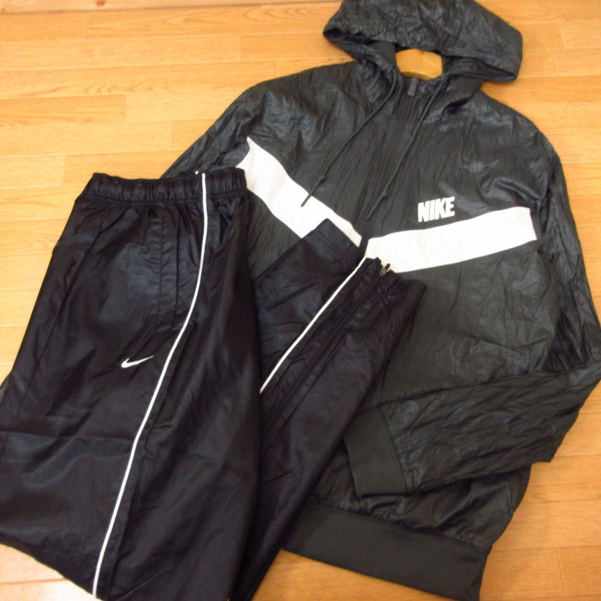 ◎NIKE ナイキ L 上下セット◆ウィンドブレーカー ウーブンジャケット&パンツ◆メンズ グレーx黒◆B3735_画像1