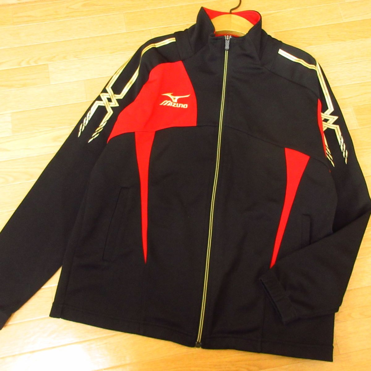 ◎美品！M 上下セット！MIZUNO ミズノ◆ジャージジャケット&ナイロンパンツ ユニフォーム◆メンズ 黒◆B3723_画像2