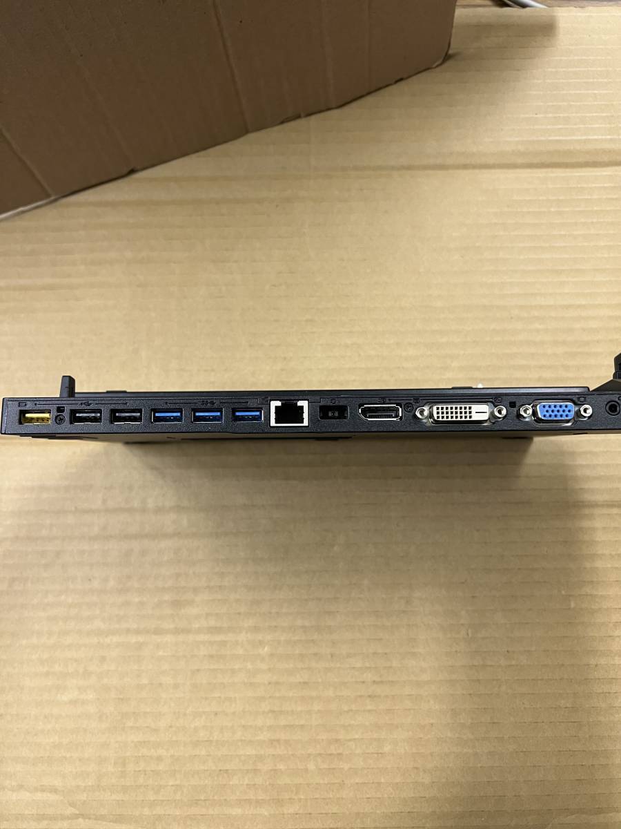 Lenovo 　ThinkPad 　UltraDock 　40A1 　ドッキングステーション　 鍵無し　（3）_画像6