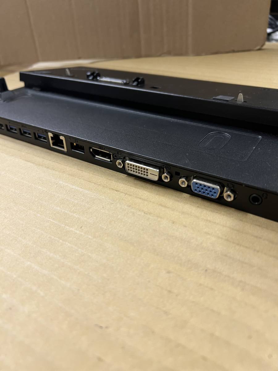 Lenovo 　ThinkPad 　UltraDock 　40A1 　ドッキングステーション　 鍵無し　（4）_画像5