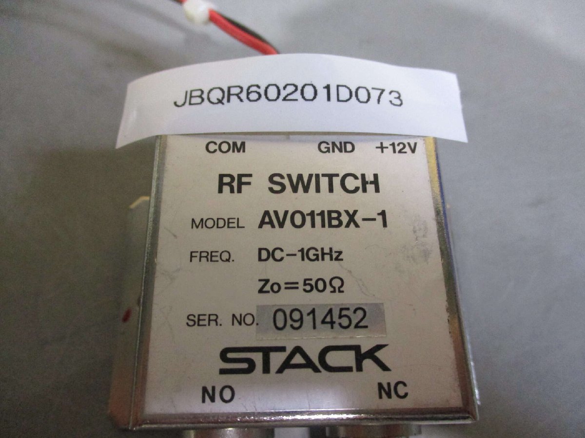 中古 STACK RF SWITCH AV011BX-1 (JBQR60201D073)_画像2