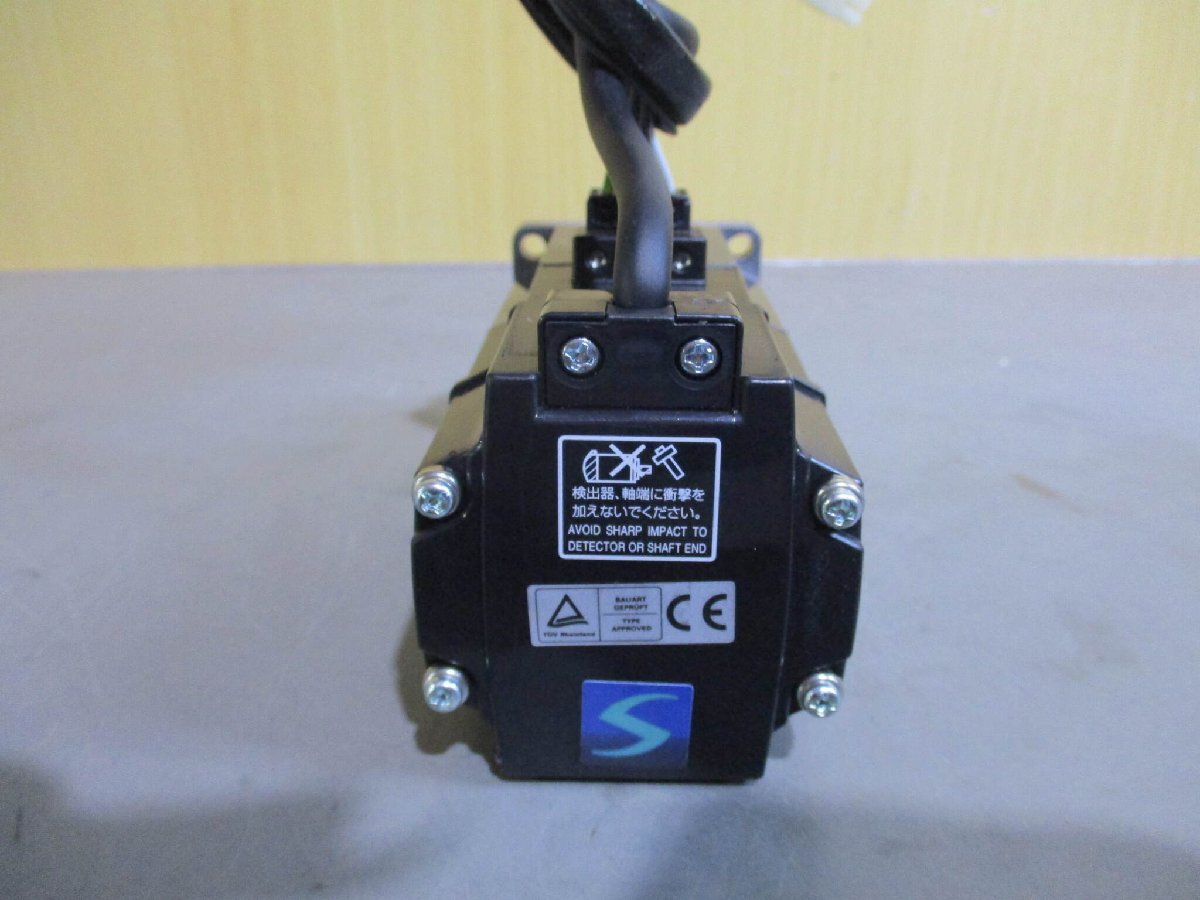 中古 MITSUBISHI AC SERVO MOTOR HC-MFS23B 200W ACサーボモーター (KAVR60227C026)_画像4