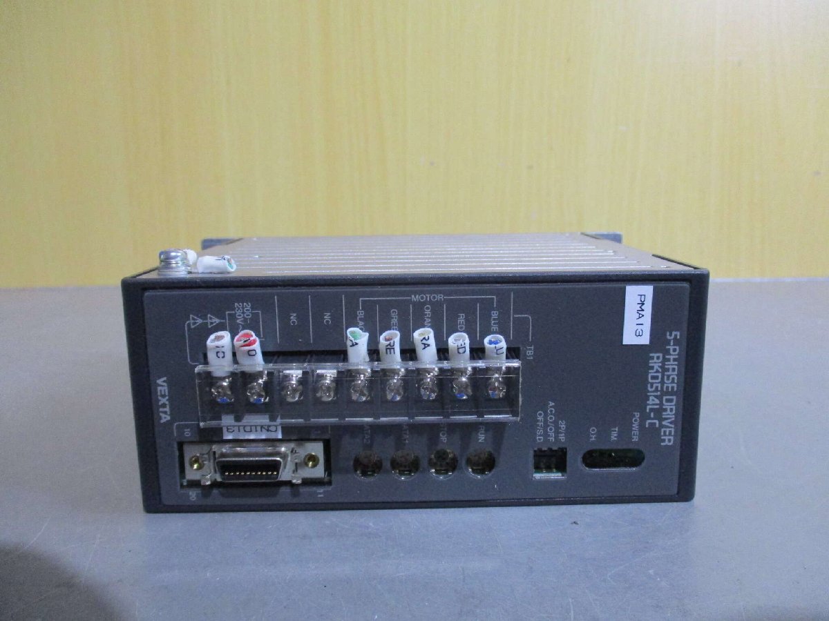 中古 ORIENTAL MOTOR RKD514L-C 5-PHASE DRIVER ステッピングモーター用ドライバ(LBFR60220B117)_画像5