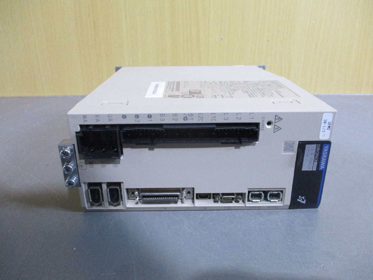 中古YASKAWA SERVOPACK MODEL SGD7W-2R8A20AY0519A(NABR60321B004)_画像6