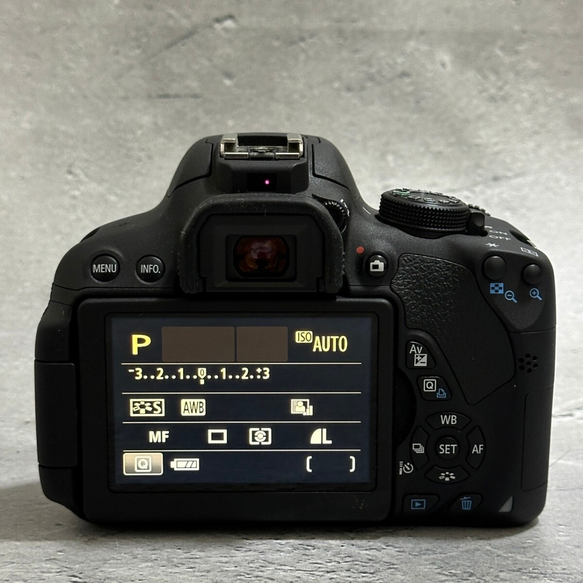 Canon EOS Kiss X7i ボディ｜デジタル一眼レフカメラ_画像4