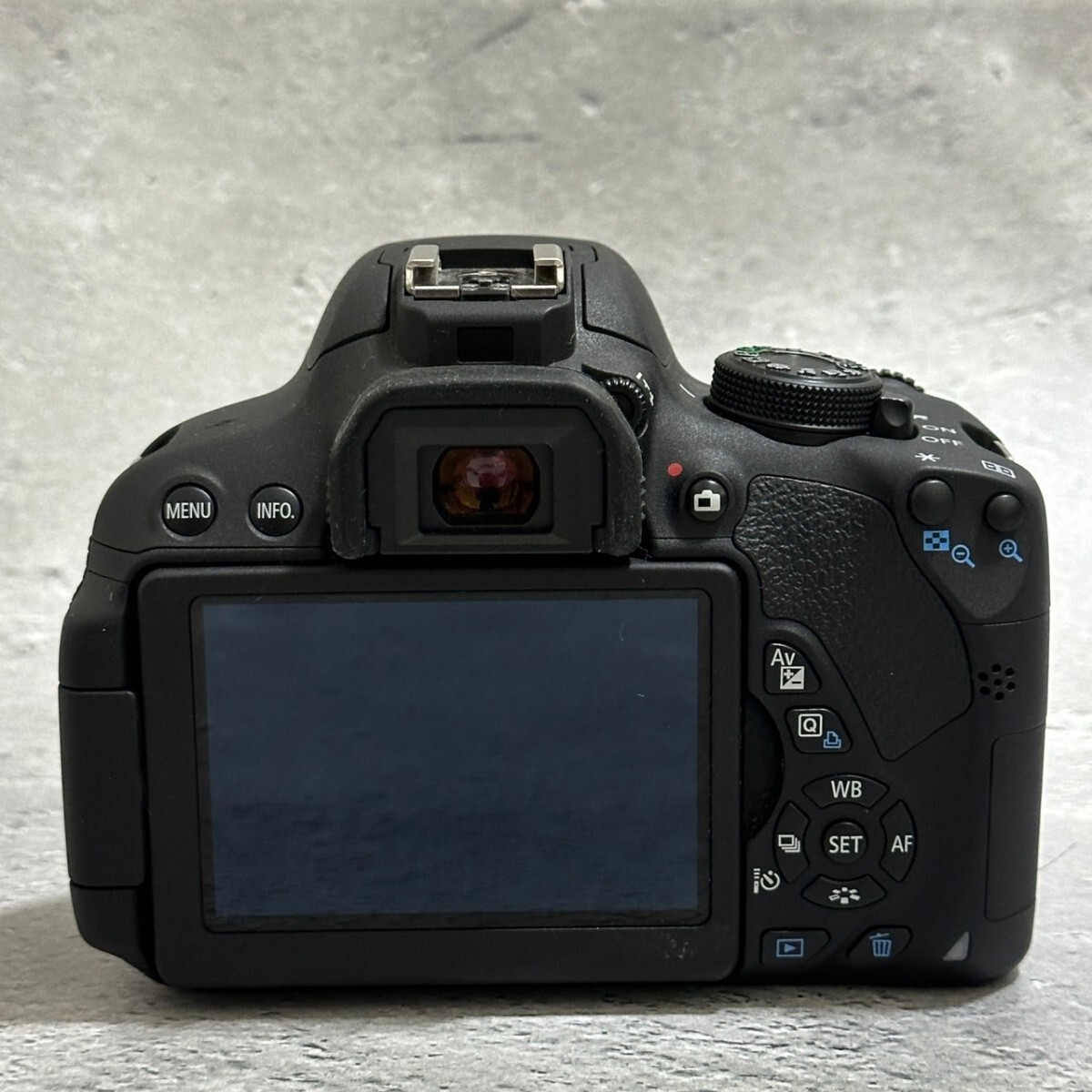 Canon EOS Kiss X7i ボディ｜デジタル一眼レフカメラ_画像3