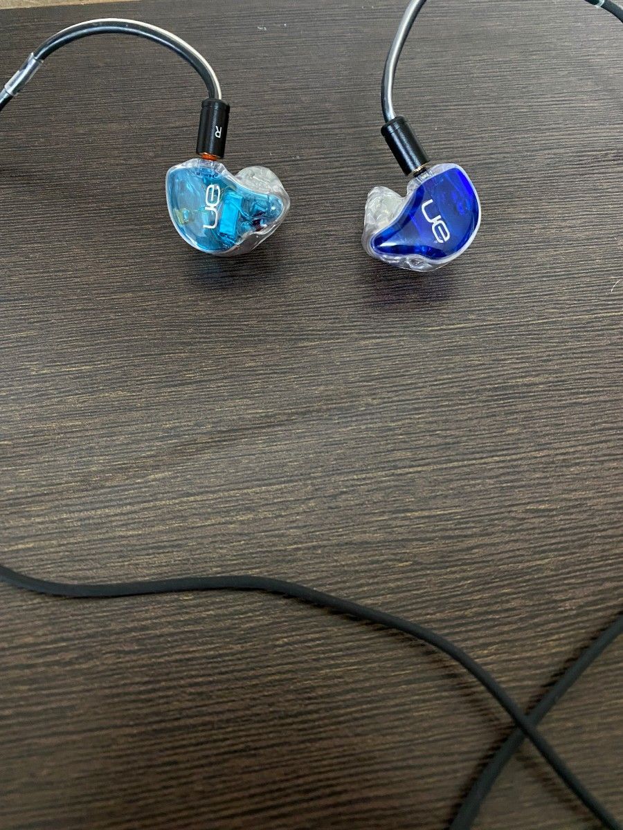 Ultimate Ears 5pro カスタムiem イヤホン