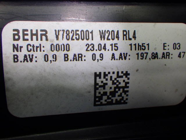 H28年 ベンツ Eクラス E220 W212 後期 LDA-212001C ヒーターブロアモーター 108005km A2128200808 [ZNo:05008911]_画像3