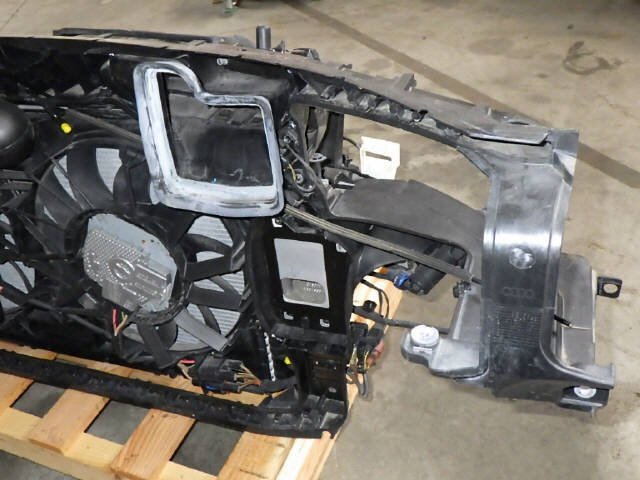 H29 год Audi A8 L4.0TFSI quattro D4 4H ABA-4HCTGL сердцивина радиатора a поддержка конденсатор CEU 8CYL 4H0121251B[ZNo:05010091]
