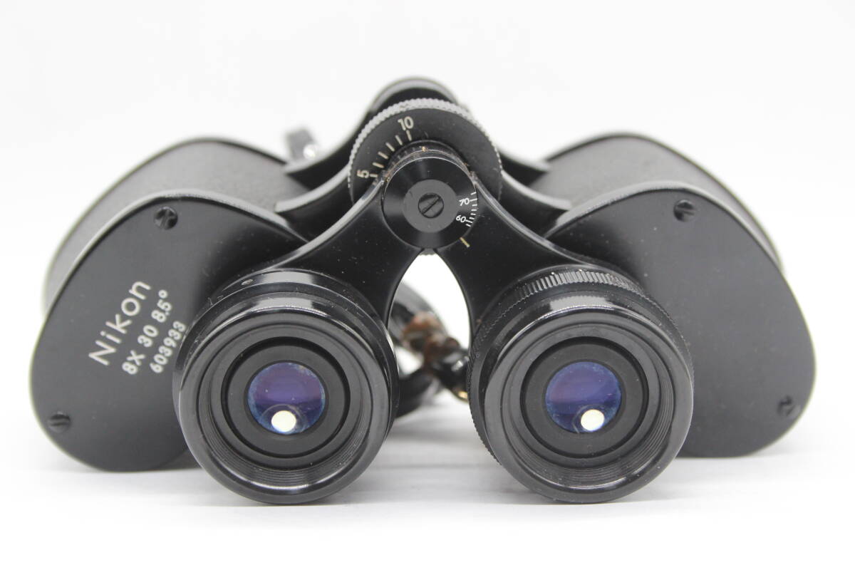 [ returned goods guarantee ] Nikon Nikon 8X 30 8.5° binoculars s8677