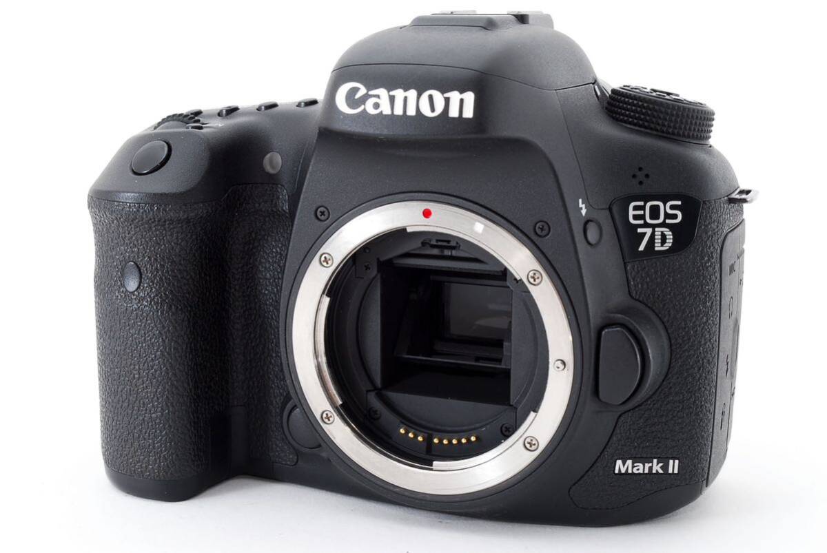 キャノン CANON EOS 7D MarkⅡ 標準&望遠ダブルレンズセット キャノン CANON EOS 7D MarkⅡ 標準&望遠ダブルレンズセット