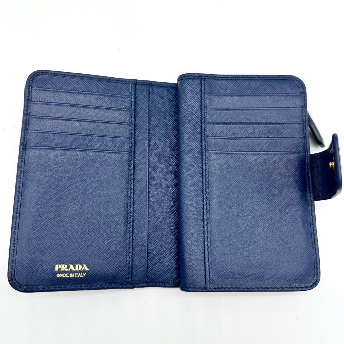 2050【美品】PRADA プラダ 折り財布 二つ折り ウォレット コンパクト ファスナー ジップ メタルロゴ ゴールド金具 サフィアーノレザー 本革_画像7