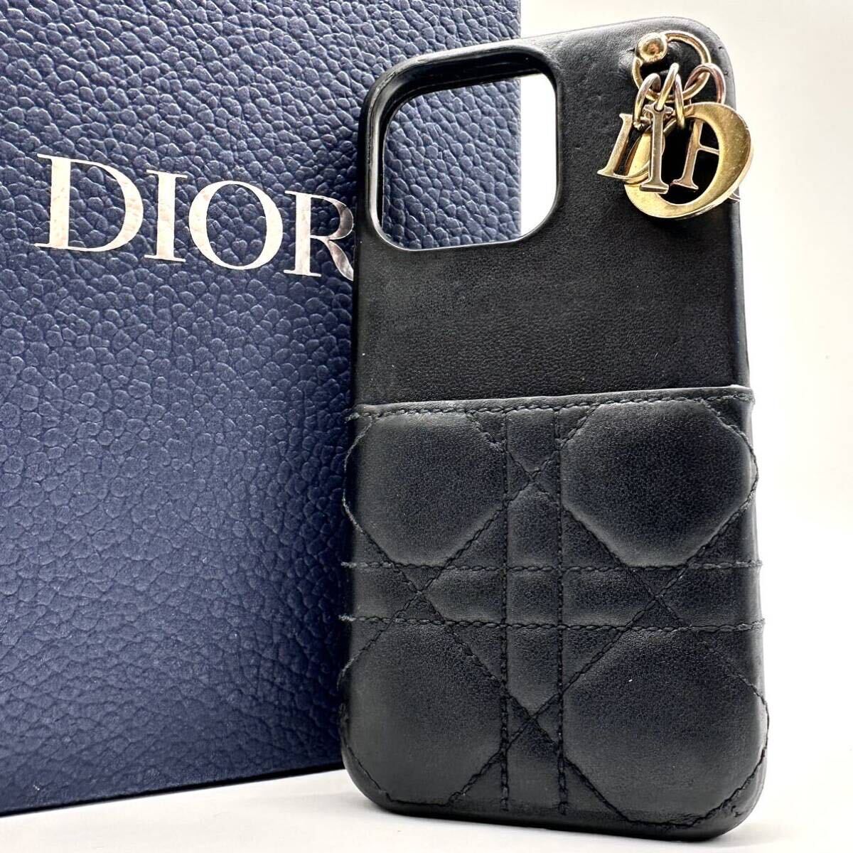 2100【最高峰】Christian Dior クリスチャンディオール スマホケース iPhone13pro レディディオール カナージュ ラムスキン ブラックの画像1