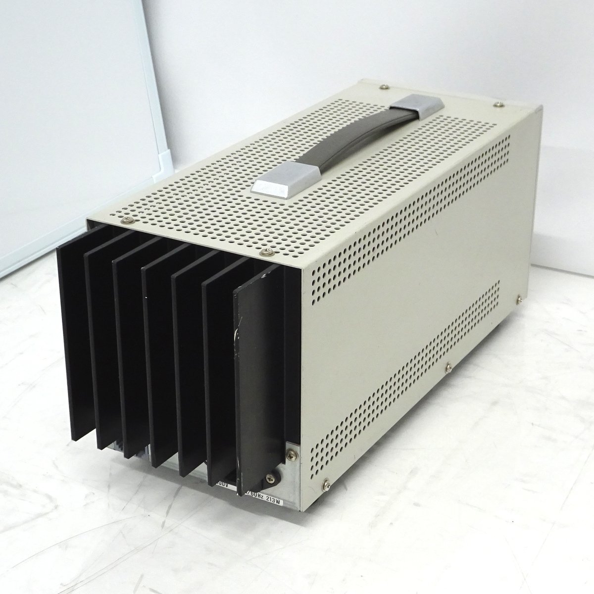 ケンウッド/KENWOOD PAR18-5 直流安定化電源(0~18V×0~5A ケンウッド/KENWOOD PAR18-5 直流安定化電源(0~18V×0~5A