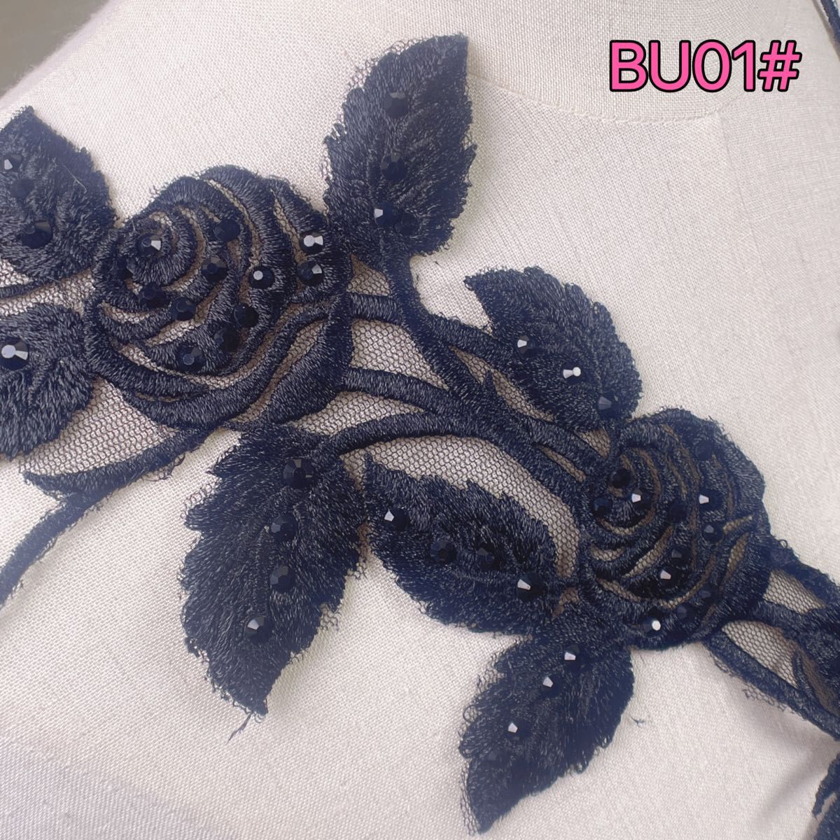 ★新品★BU01# キラキラビーズ　薔薇　刺繍　モチーフ　新体操　社交ダンス衣装　バトントワリング　競技ダンス　バレエ　手芸　材料