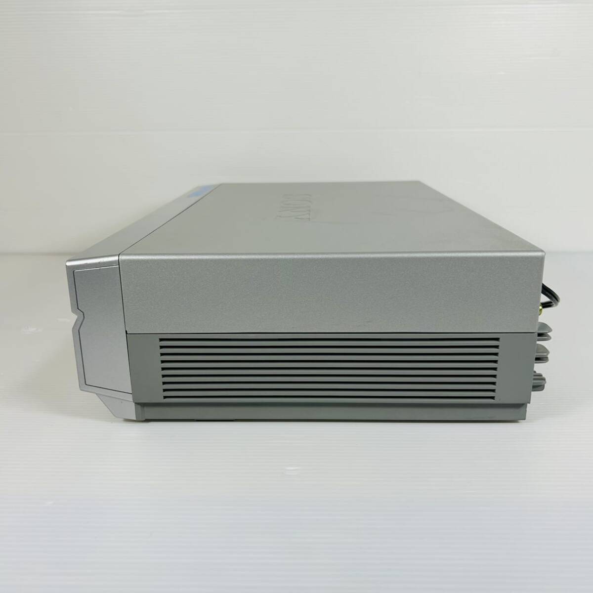 SONY SLV-NV15 コンパクトVHSビデオデッキ リモコン付属品セット 分解メンテナンス済み 送料無料の画像6