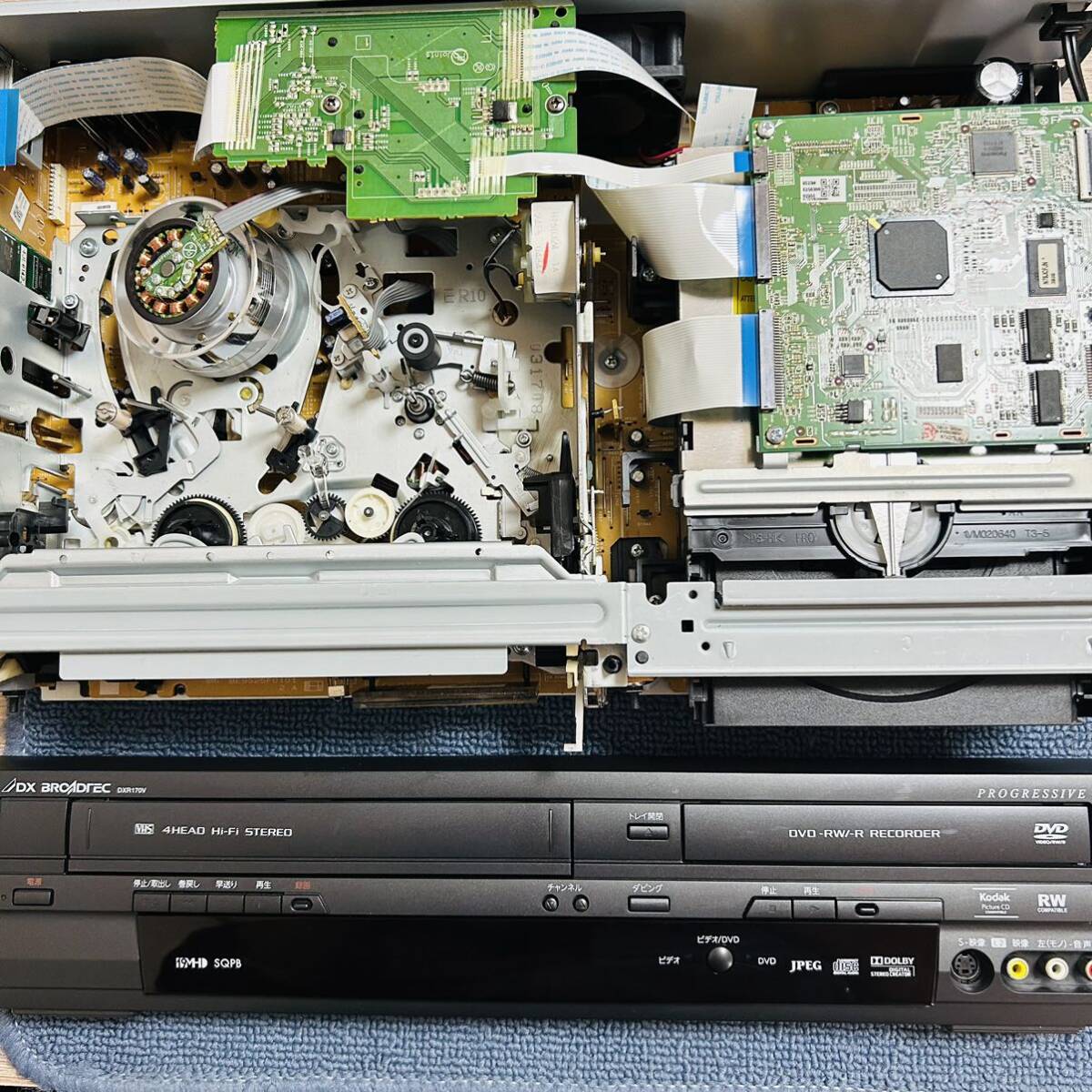 DXアンテナ DXR170V 2015年製 ビデオ一体型DVDレコーダー リモコン付属品セット 分解メンテナンス済み 送料無料の画像9