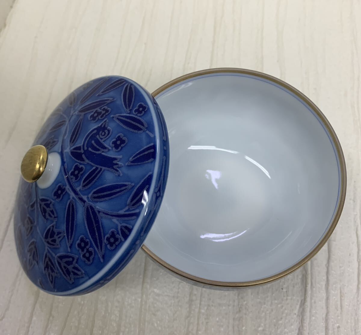 青花窯　蓋付き　湯呑み　15客　有田焼 和食器 茶器 染付 自宅保管品_画像4