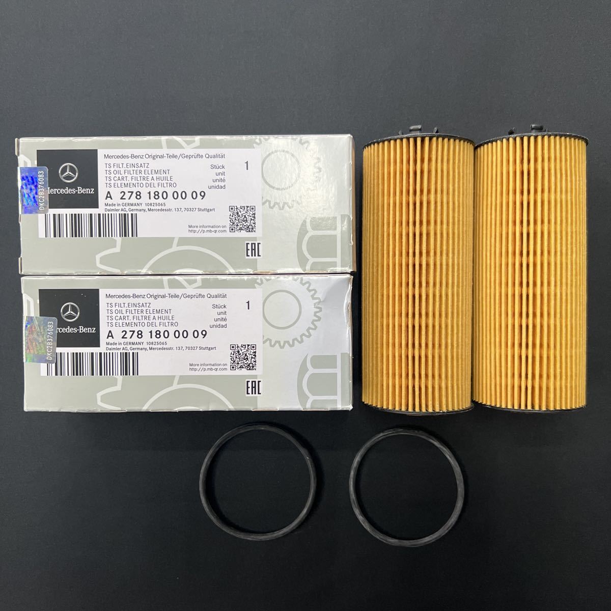 【送料無料】2個まとめ売り ベンツ 純正 オイルフィルター OIL FILTER A2781800009 A2781840125の画像1