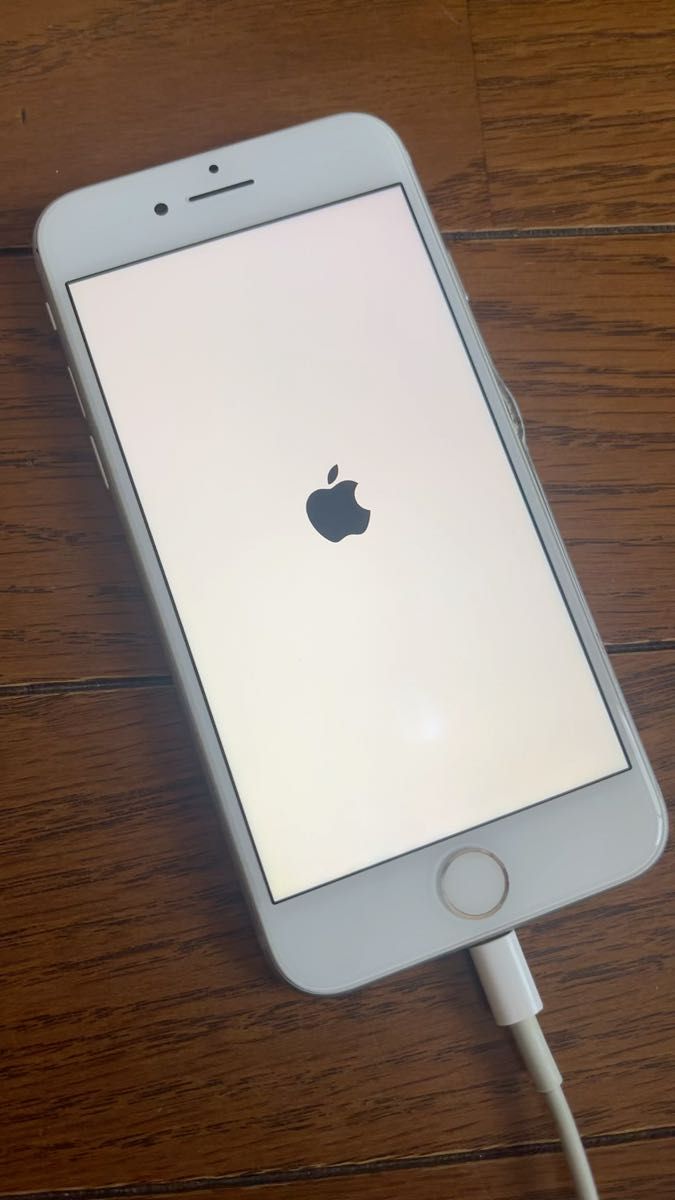 ◆iPhone8 256GB◆シルバー◆SIMフリー◆ジャンク◆