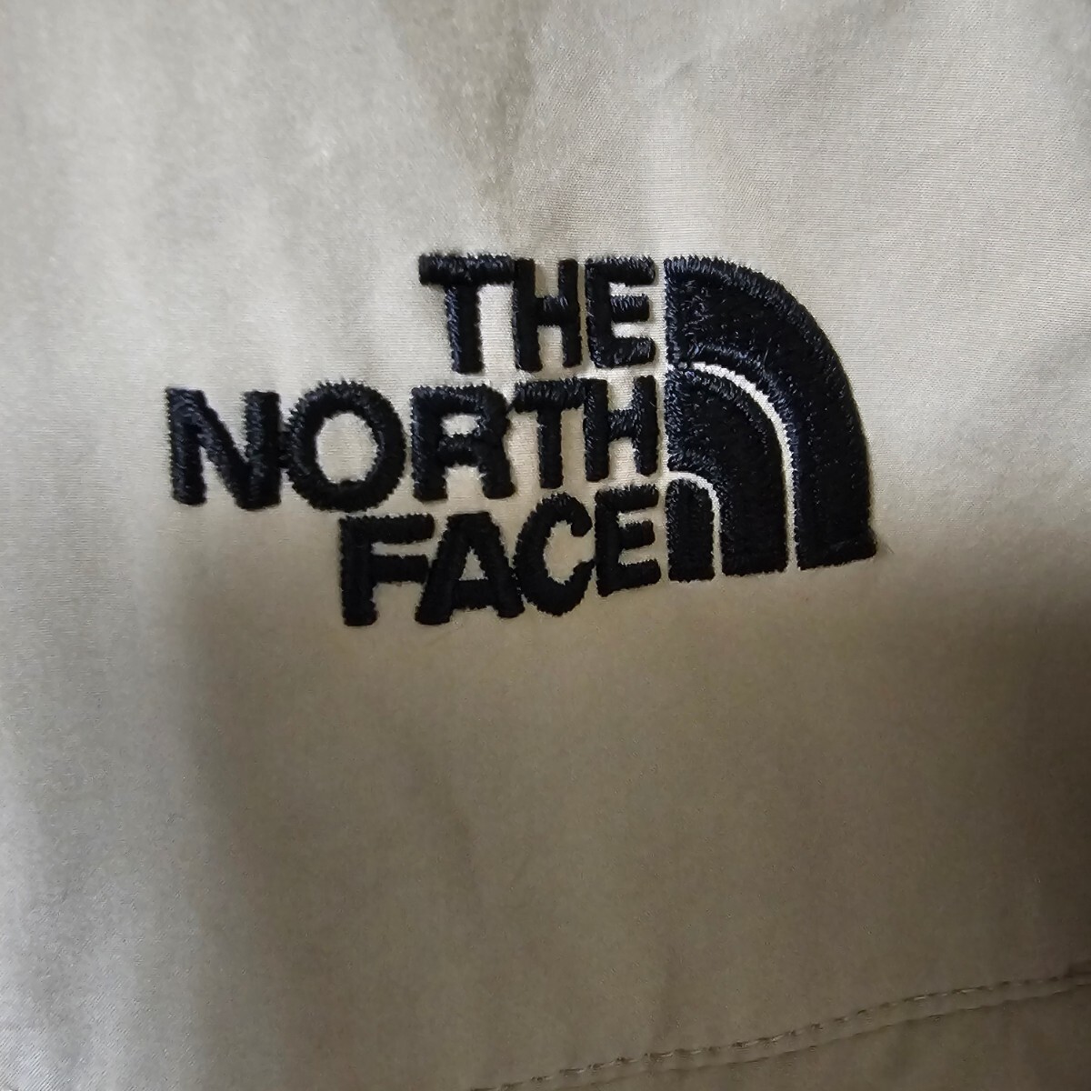 正規品 THE NORTH FACE ノースフェイス マウンテンパーカー ベージュの画像3