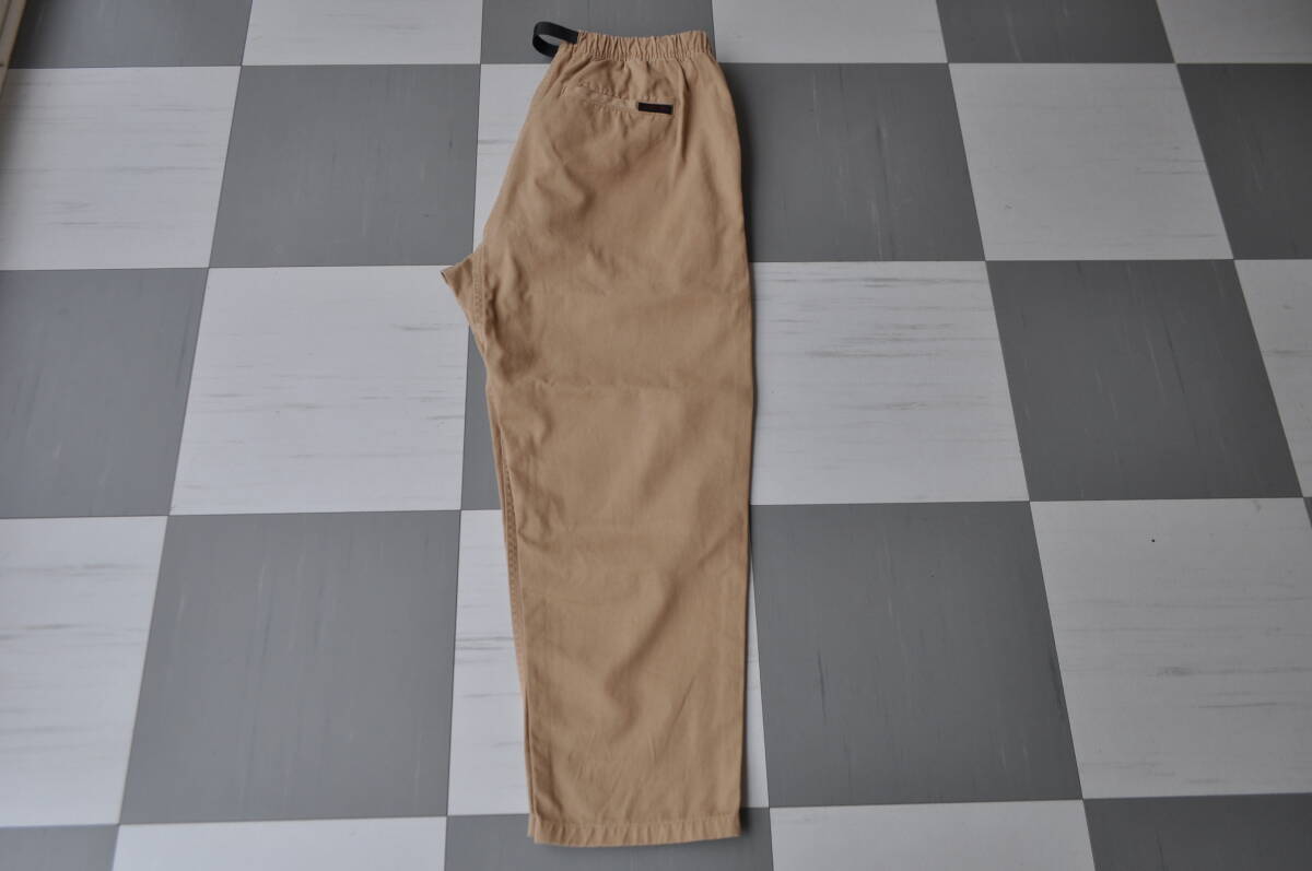 美品【グラミチ　GRAMICCI 】LOOSE TAPERED PANTS CHINOチノ_ルーズテーパードパンツ 9001-56Ｊ：Mサイズ ＆ヒョウ柄ショートパンツ_画像3