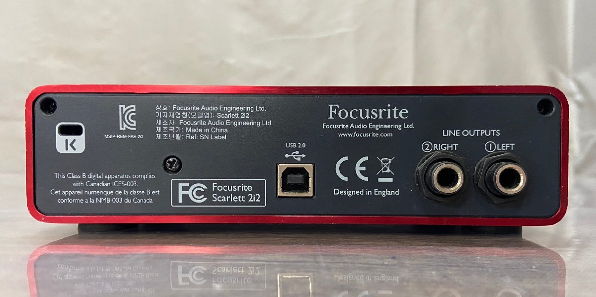 △218 現状品 器材 オーディオインターフェース Focusrite Scarlett 2i2 フォーカスライト 本体のみの画像6