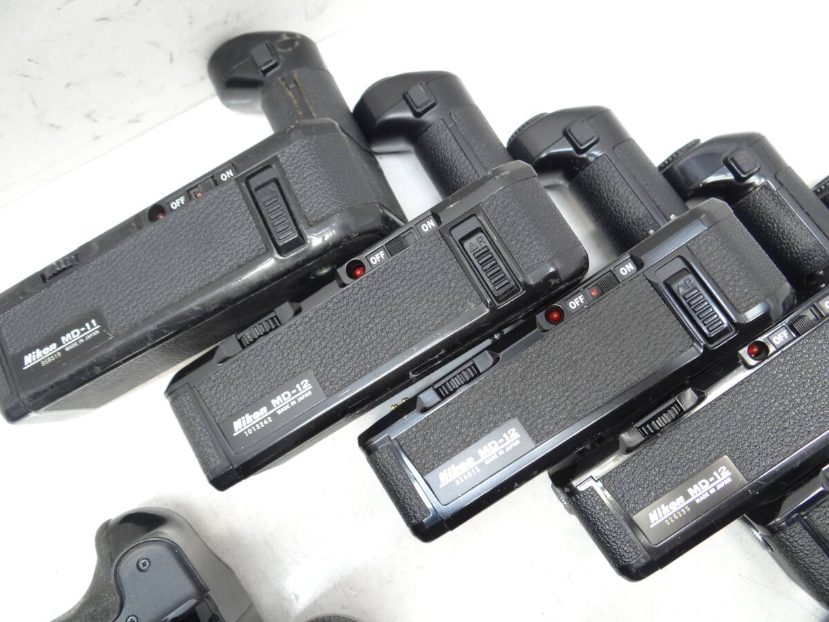 M168D 大量 ３８個 Canon Nikon PENTAX オリンパス バッテリーグリップ ワインダー モータドライブ BG-E2 E8 MD-E MB-15 等 色々 ジャンクの画像8