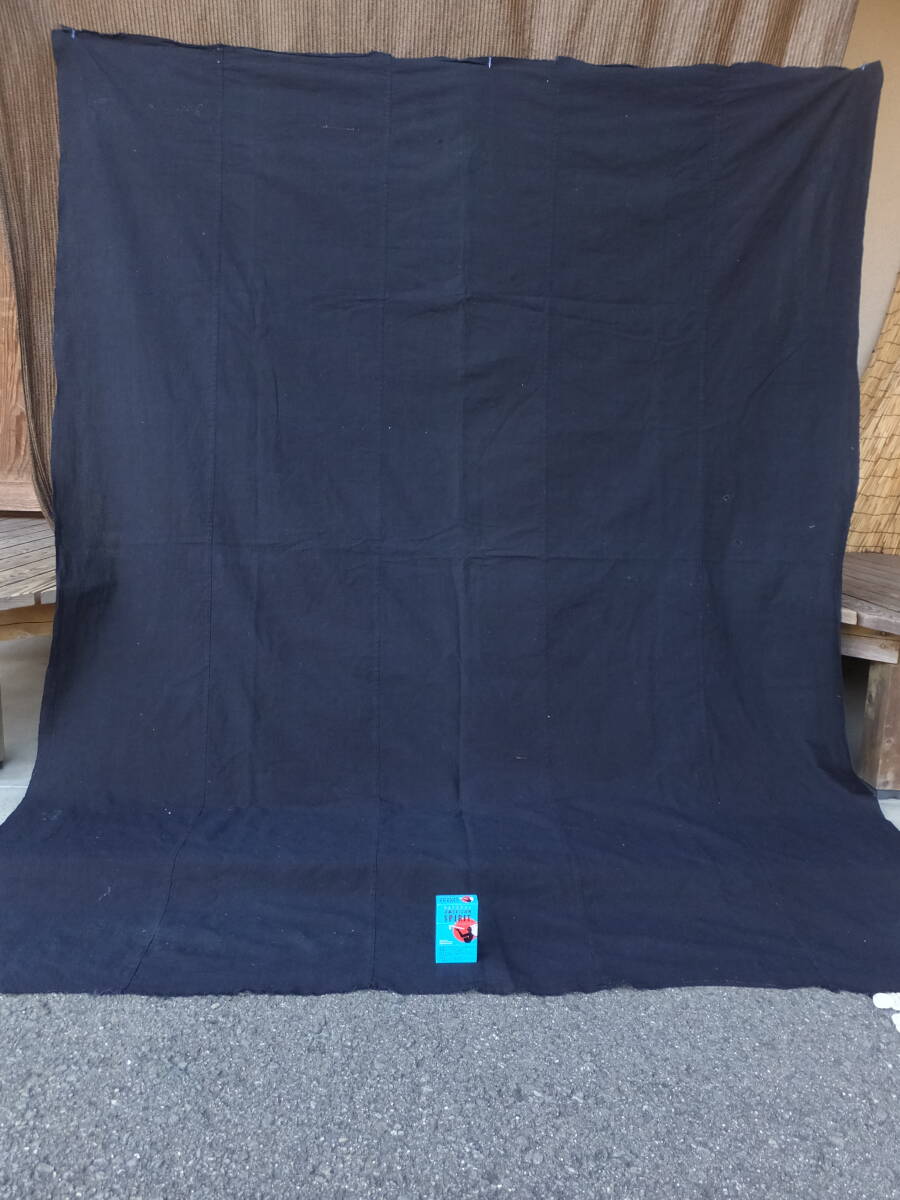 黒みがかった中厚藍木綿古布・5幅繋ぎ・208×166㌢・重570g・リメイク素材_画像1