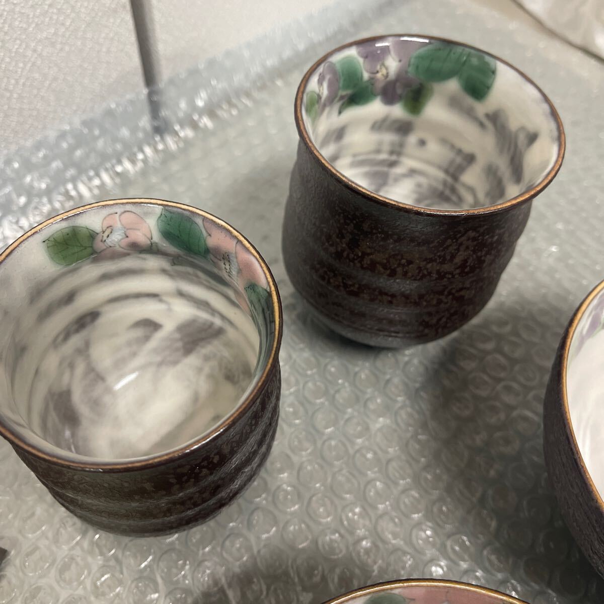 ● 伝統工芸 九谷焼 茶器 2 + 茶碗 2 セット 未使用品 ●_画像3