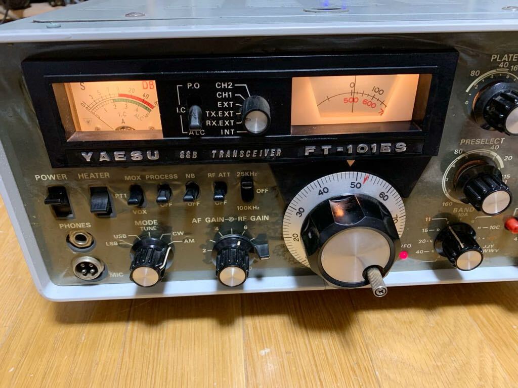 YAESUの名機　FT-101 ES 100W改造機　27Mhz水晶付き　CB無線　NASA オーフナ　28Mhz アマチュア無線　無線機_画像2