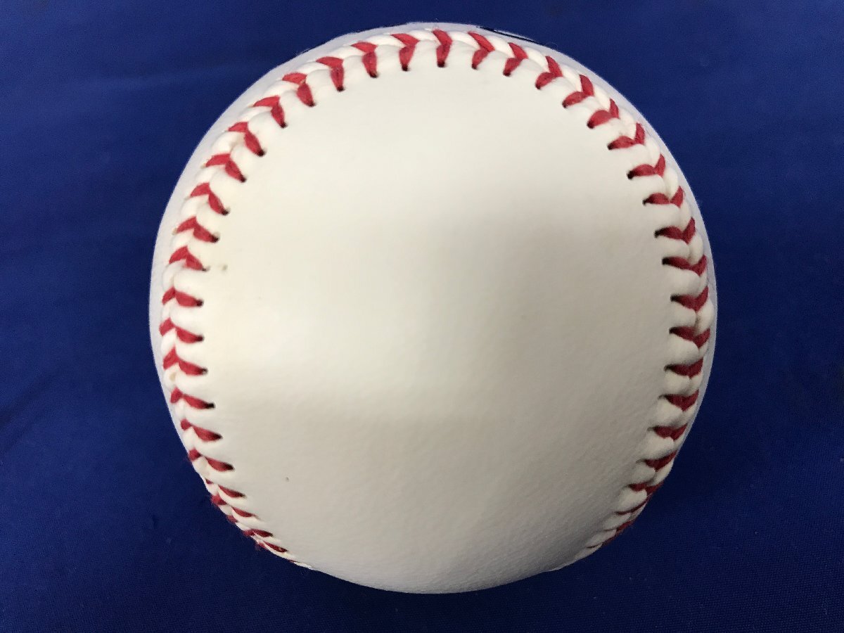 *17-015* autograph ball Hiroshima Toyo Carp black rice field .. official sale goods 15 number box attaching Professional Baseball NPB interior small articles collection [60]