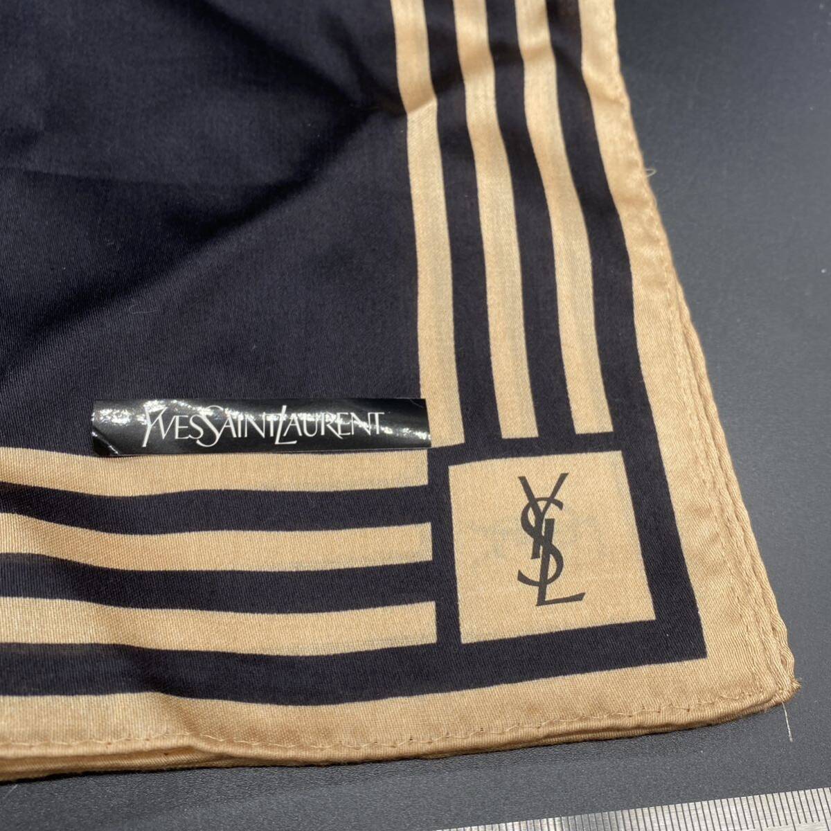 Yves Saint Laurent イブサンローラン イヴサンローラン ハンカチ ブラック ベージュ ビッグロゴ no.36の画像2