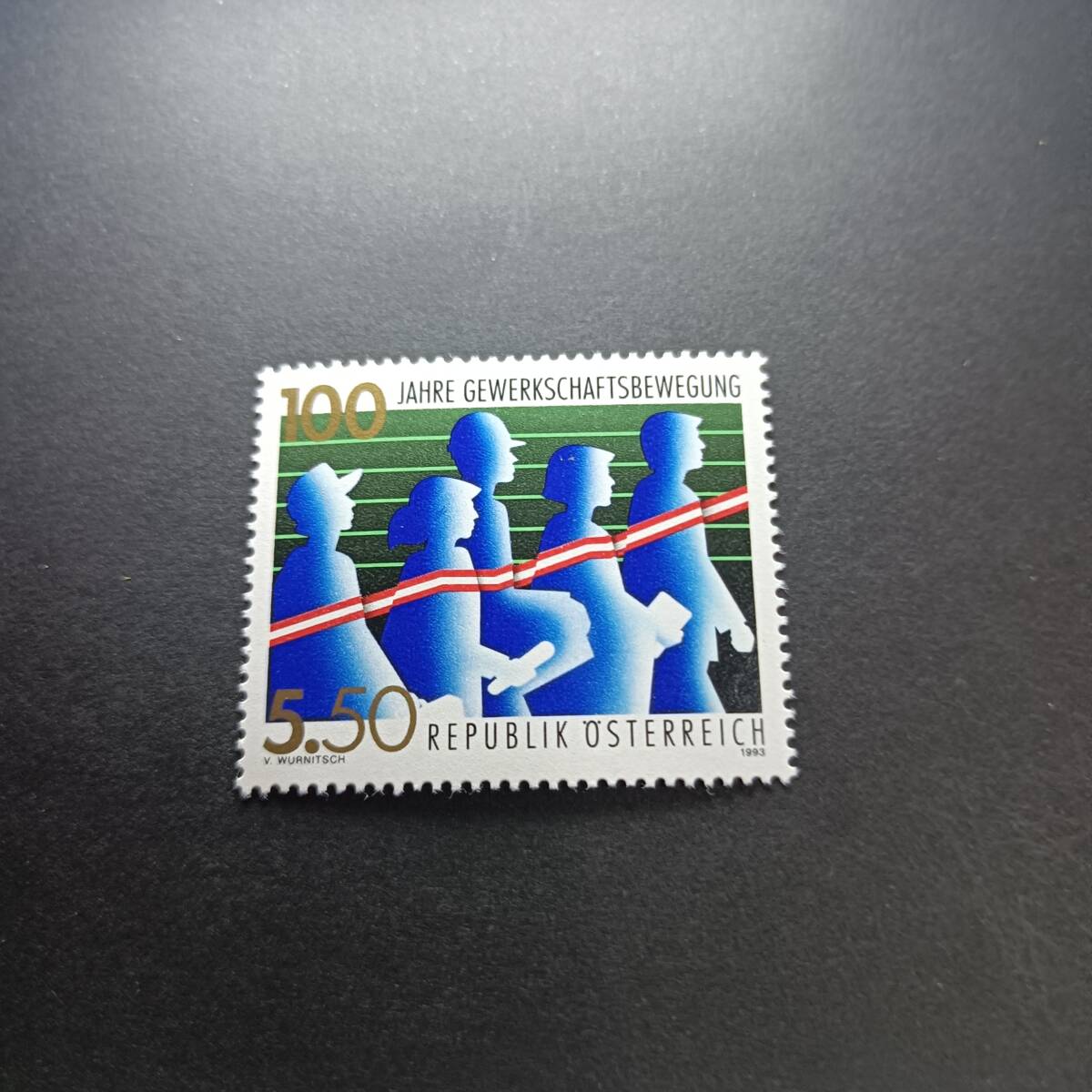 ★ オーストリア 未使用 切手　1993年 1種完 ★並以上かと思います。_画像1
