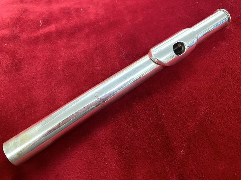 現状でのお渡し ◆ Pearl Flute Dolce PF-695 ◆ パール フルート ケース付属です♪ ジャンク品扱い_画像2