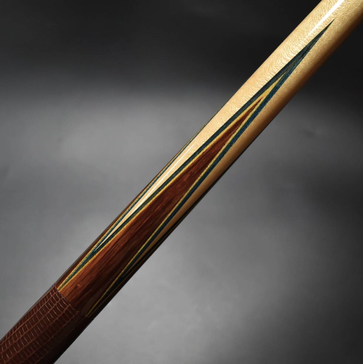 ☆LEGEND Adam cues 80' 4剣リザード本革18山ジョイント ☆LEGEND Adam cues 80' 4剣リザード本革18山ジョイント