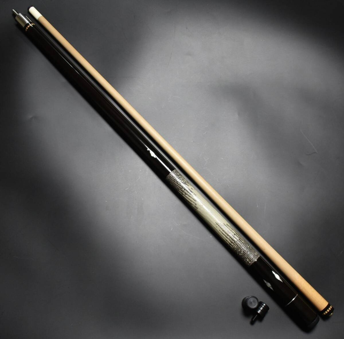 28250円 ☆YOSHIMURA cue/吉村キュー 黒檀 リザード本革 18山 28250円 ☆YOSHIMURA cue/吉村キュー 黒檀 リザード本革 18山