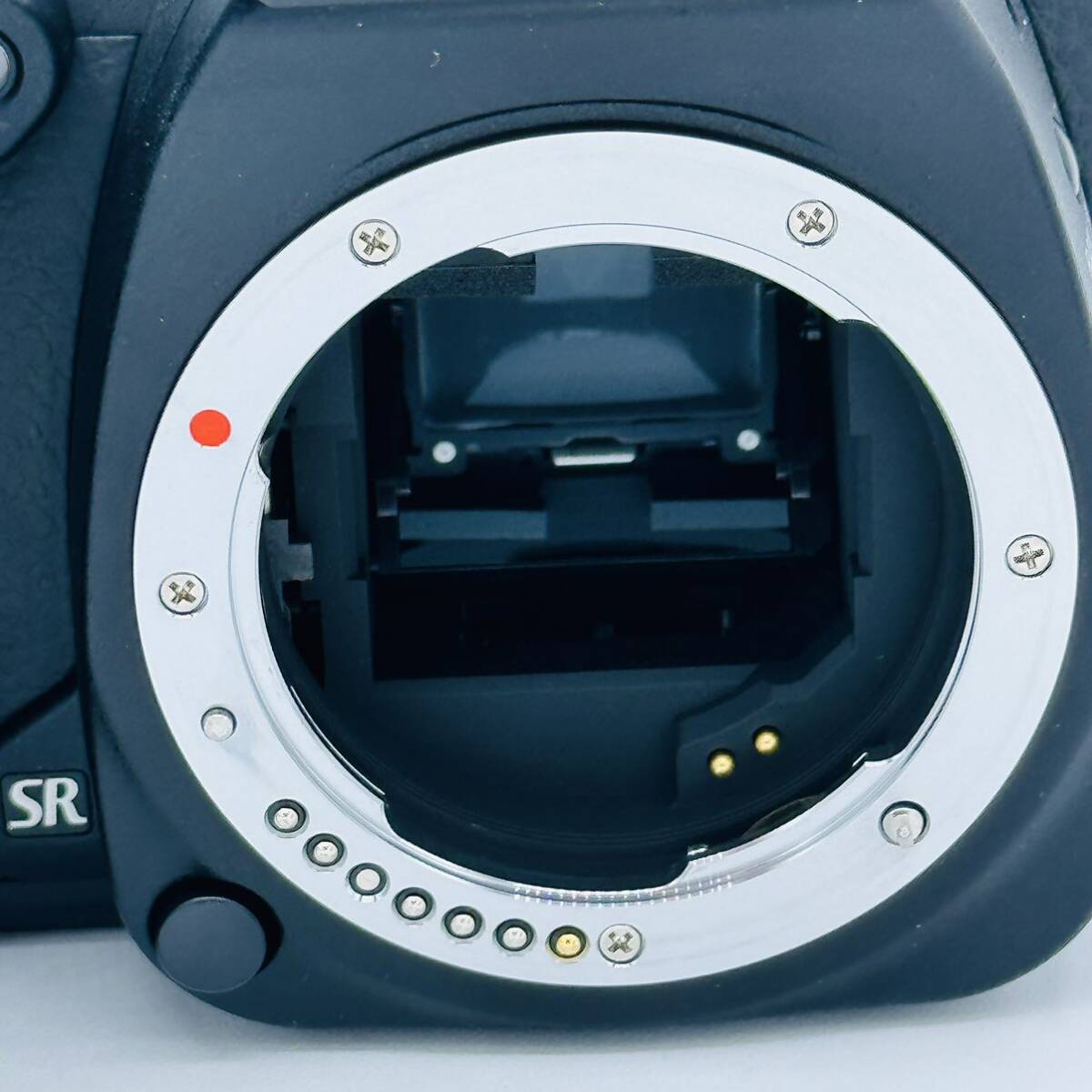 ほぼ新 1130ショット】ペンタックス PENTAX KF ボディ ブラック ほぼ新 1130ショット】ペンタックス PENTAX KF ボディ ブラック