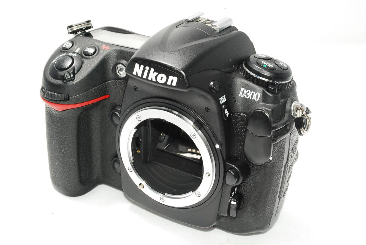 ★特上品★NIKON ニコン D300 ボディ★完動★ y1144の画像2