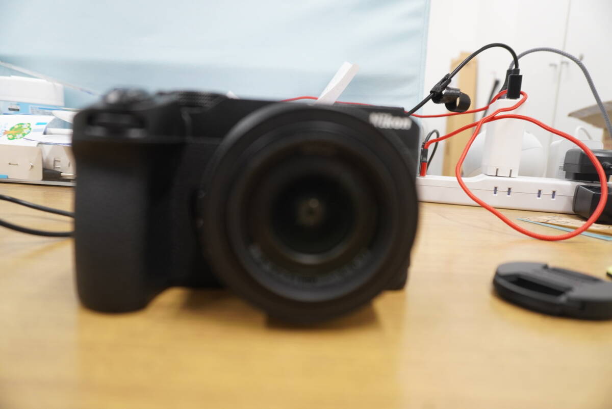 Nikon ニコン Z30 16-50 VR レンズキットバッテリー2個　充電器付_画像2
