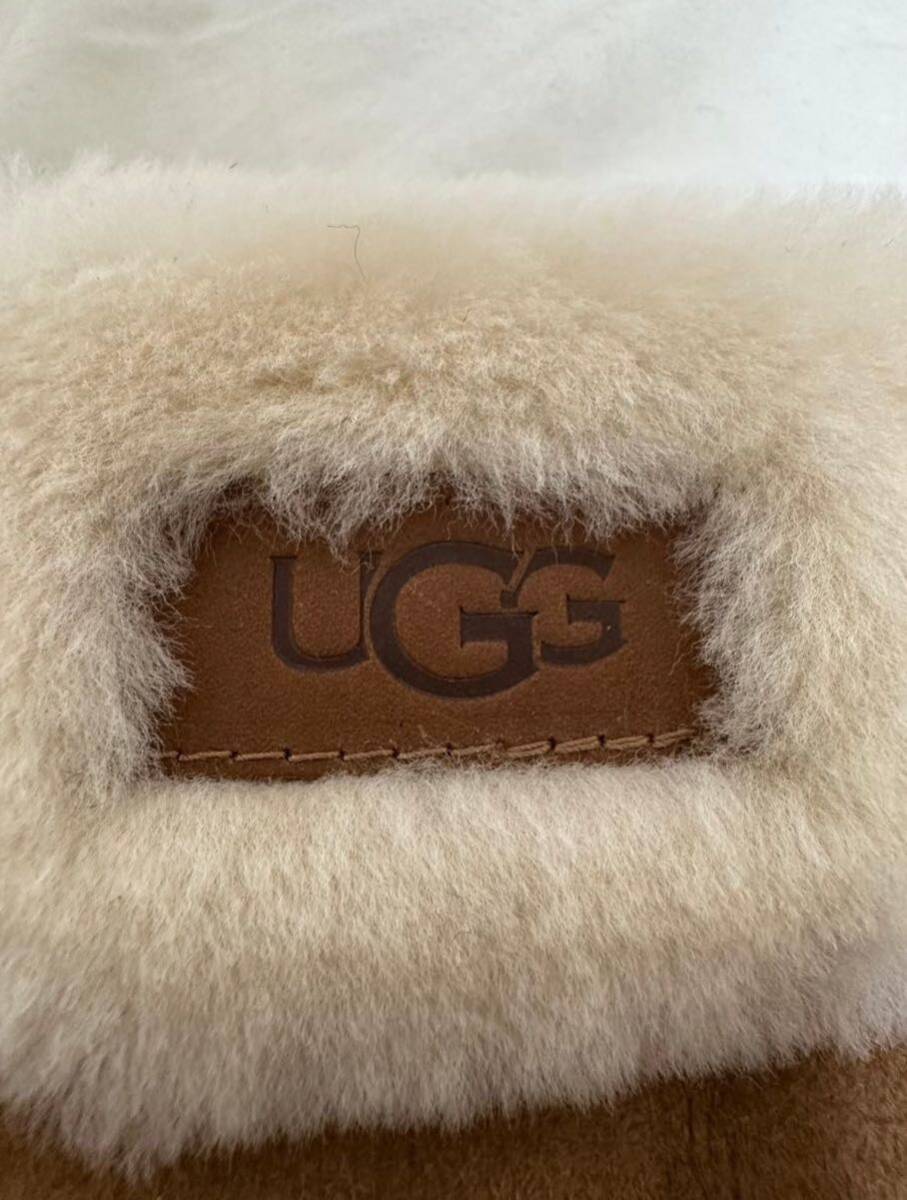 【正規品】★新品未使用品★ アグ UGG 手袋レディースターンカフ グローブシープスキン チェスナットMサイズ_画像3