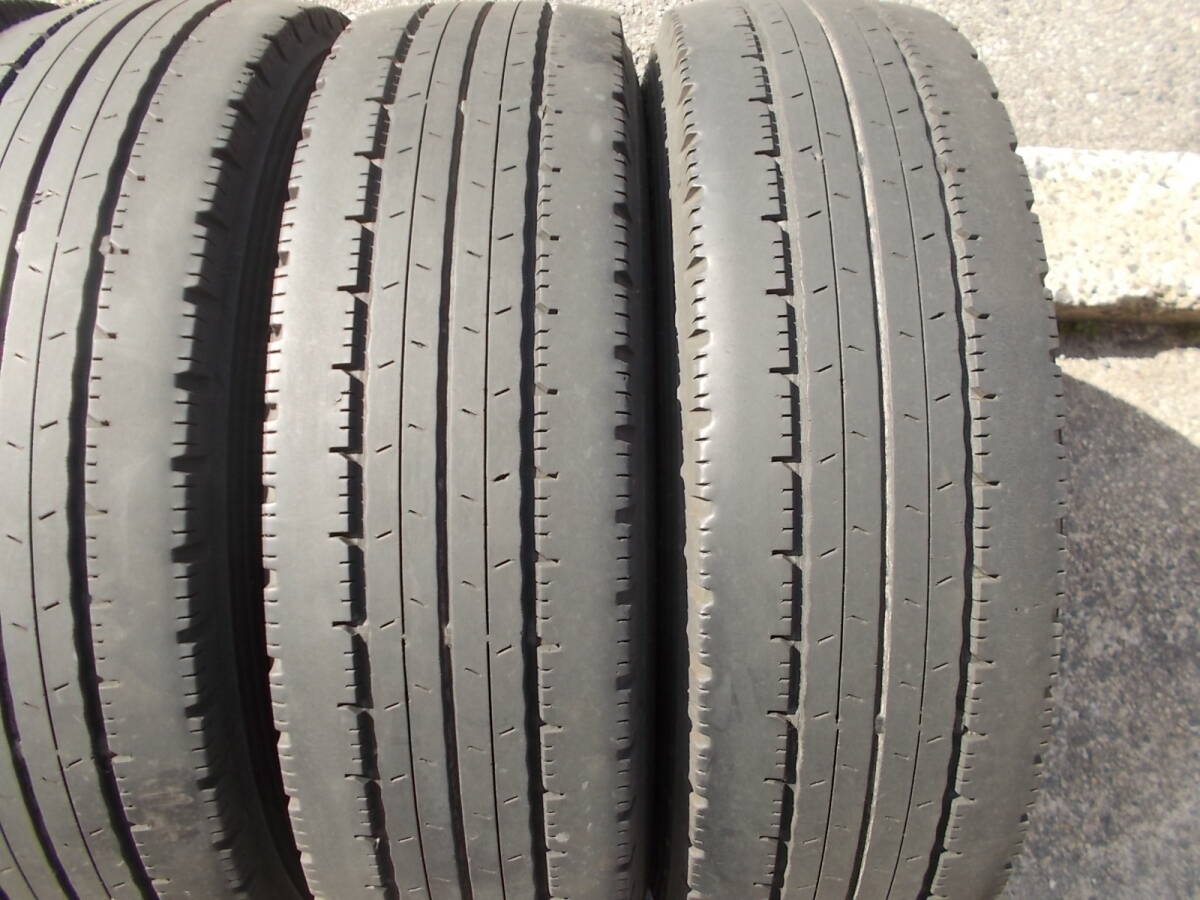 ●即決●185/75R15 106/104N 4本 ダンロップ LT50 185/75R15 106/104L 185/75/15 185-75-15 185/75-15 4本 ハイエース レジアスエース 低床_画像3