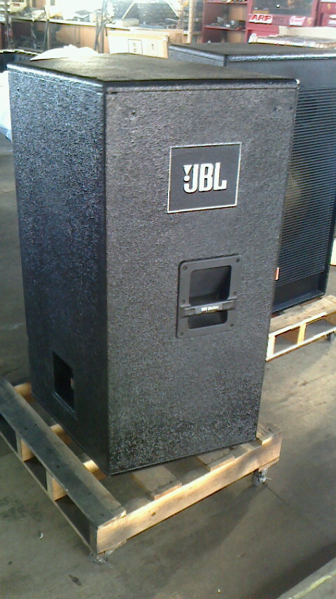 JBL MR-818 enclosure restore (NEW paint urethane 2 fluid hardener use ) single goods ①