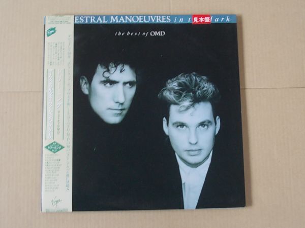 P7819　LPレコード　OMD『THE BEST OF ORCHESTRAL MANOEUVRES IN THE DARK』帯付　プロモ盤　非売品_画像1