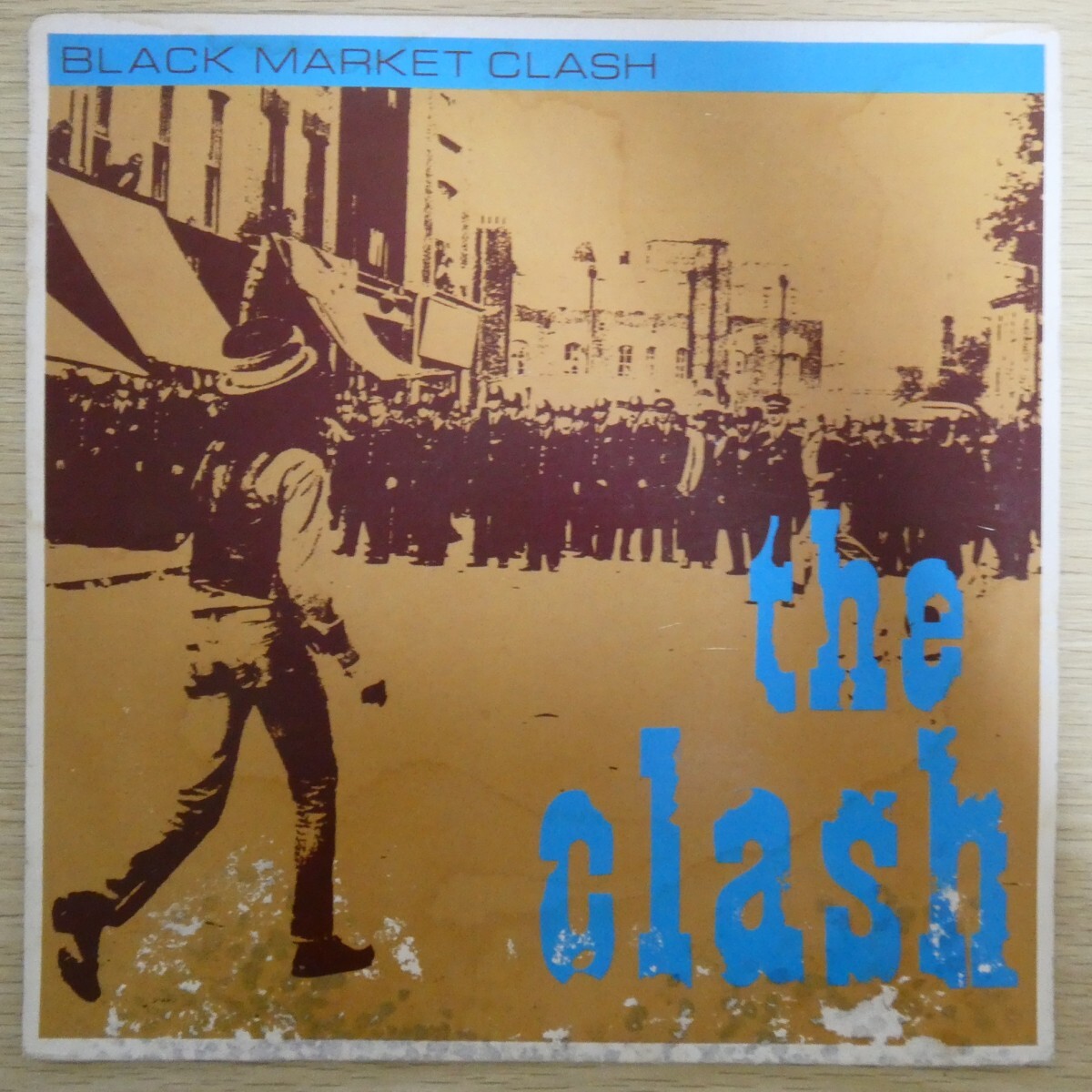 LP5252☆10インチ/US/Epic「The Clash / Black Market Clash / 4E-36846」_画像1