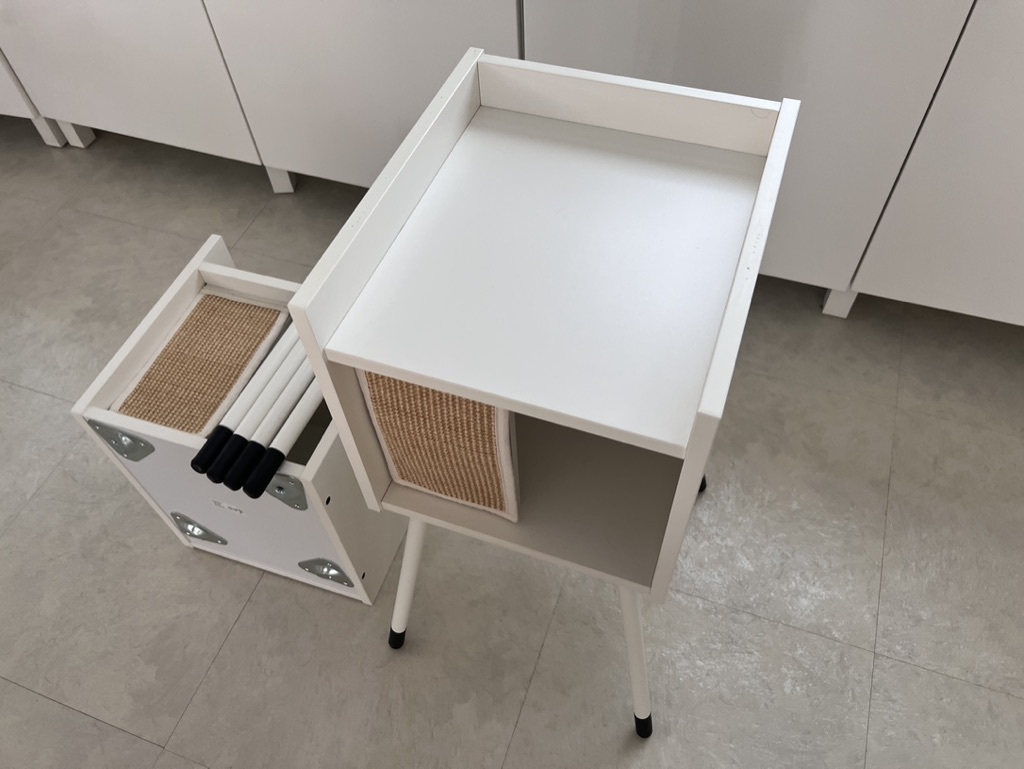 IKEA イケア ペット キャットハウス ホワイト 白 爪とぎ付き 今は廃盤になり売っていません_画像3