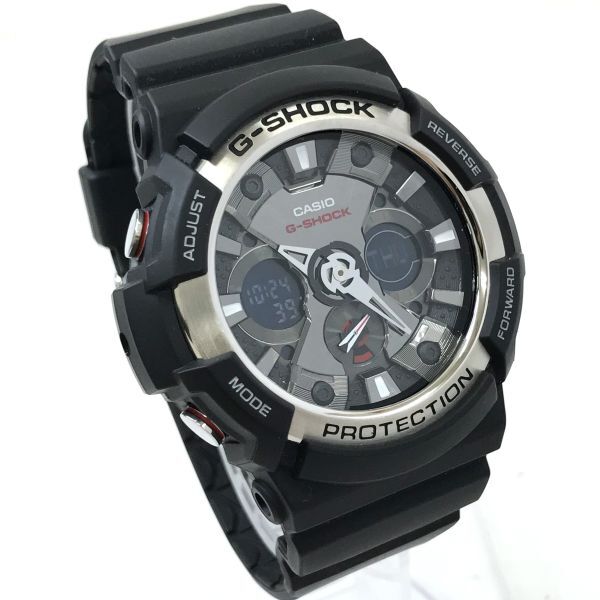 新品 CASIO カシオ G-SHOCK ジーショック 腕時計 GA-200-1A クオーツ アナデジ ラウンド ブラック コレクション 電池交換済み 動作確認済みの画像4