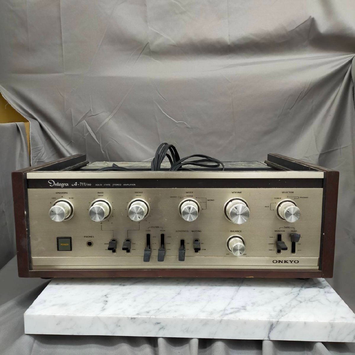 T7351＊【中古】ONKYO オンキョー A-711/150 プリメインアンプ_画像2